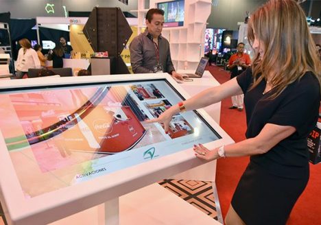 Pantallas interactivas publicidad