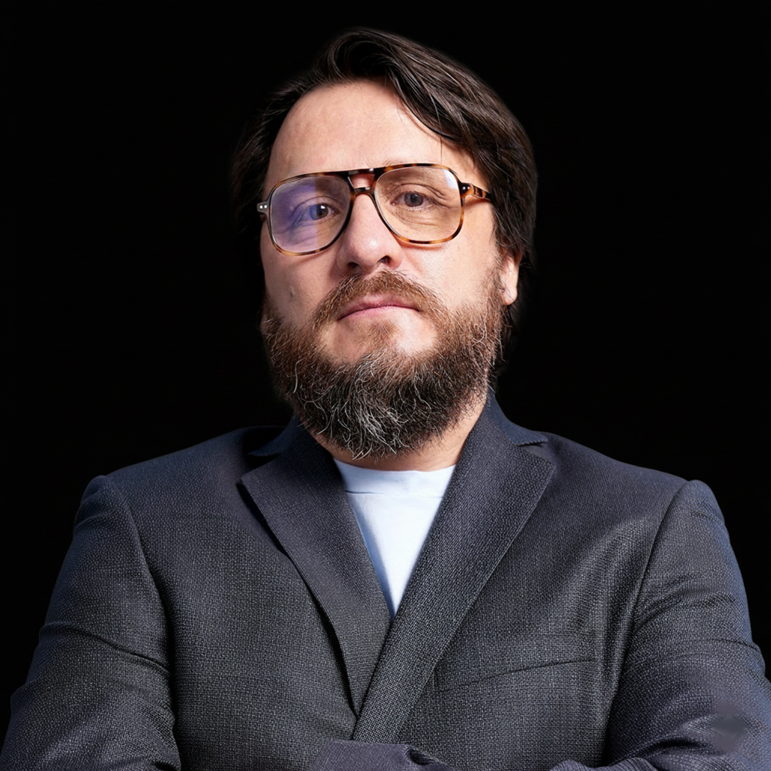 Alfredo Alquicira fondo negro 1080x1080